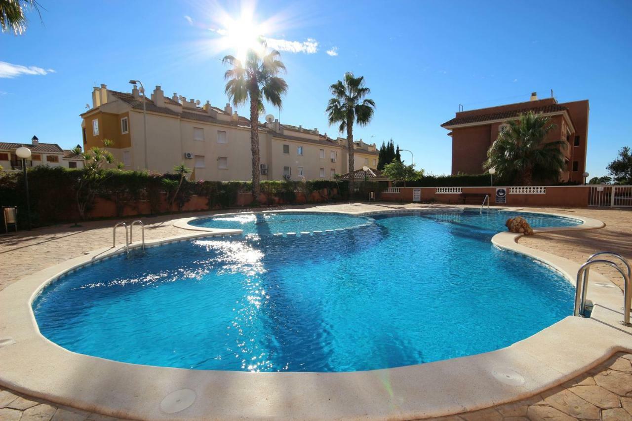 Apartment In La Mata Eneas 6 또레비에하 외부 사진