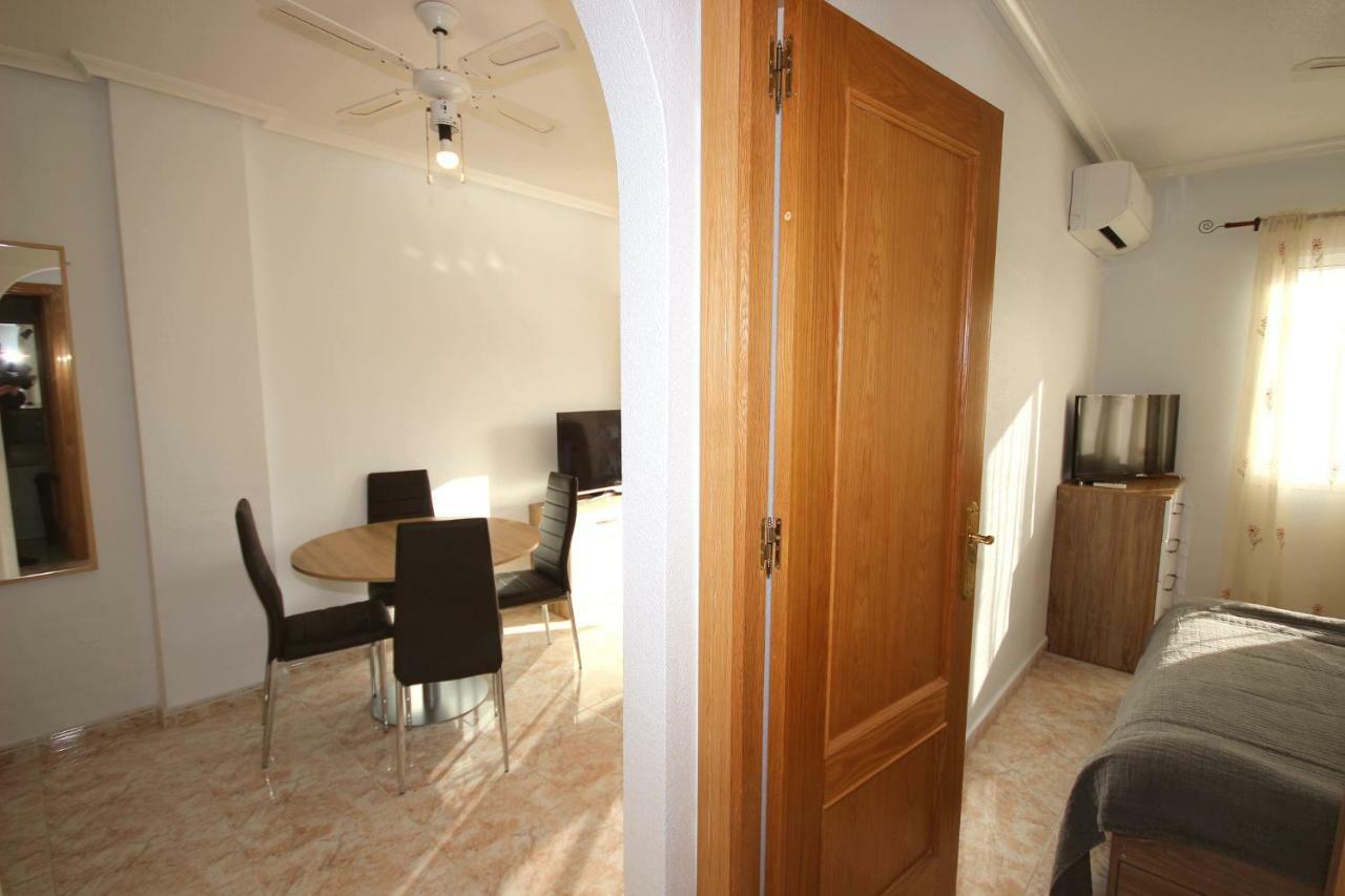 Apartment In La Mata Eneas 6 또레비에하 외부 사진